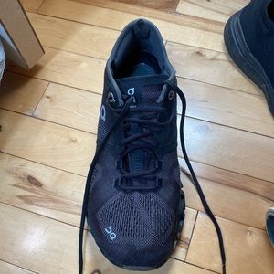 On running shoes size 8 wide